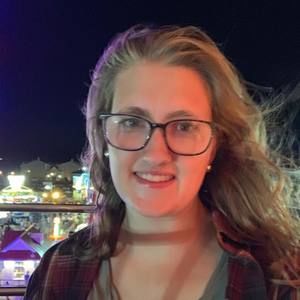 Meet your Posher, Alexandra